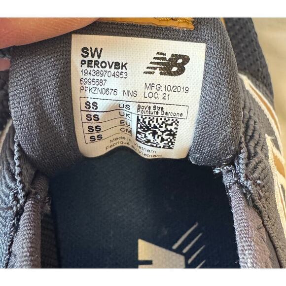 NEW BALANCE Fresh Foam Roav PEROVBK Lightweight Mesh Kids Size 12 - Picture 7 of 8